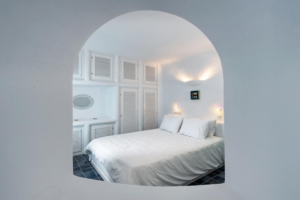 Ananda Suites 이메로비글리 객실 사진